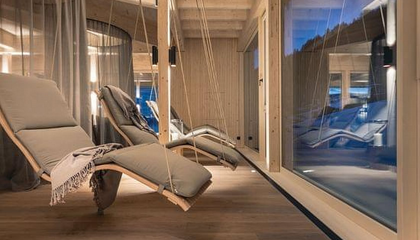 Torgheles Wald + Fluh