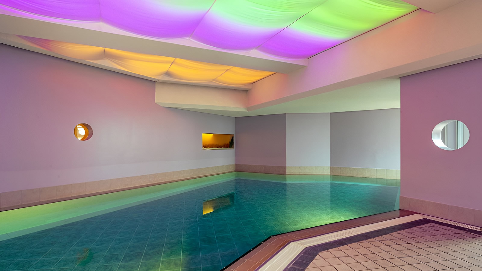 ambassador hotel & spa