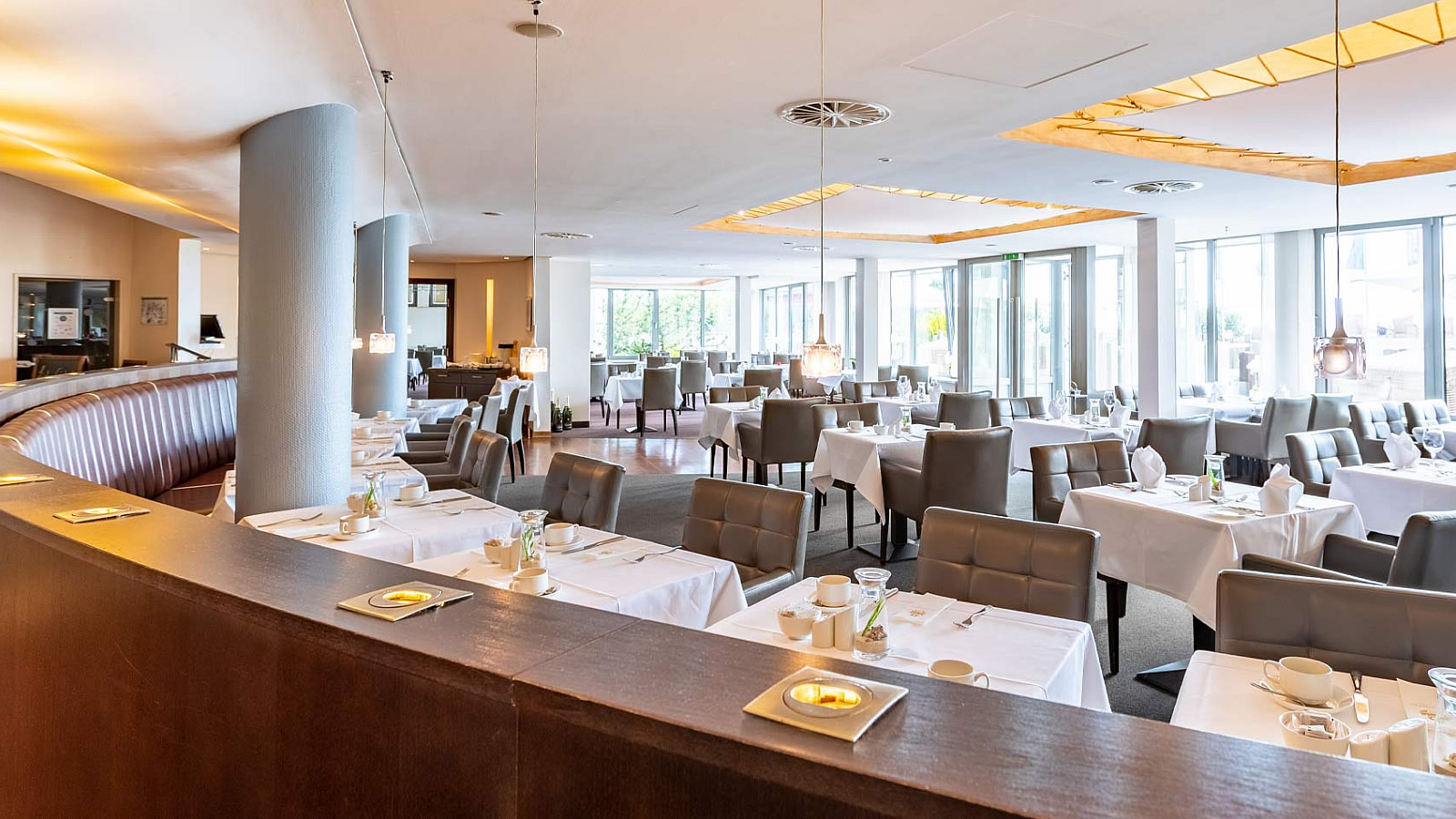 ambassador hotel & spa