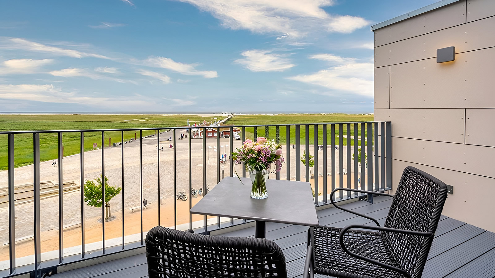 ambassador hotel & spa