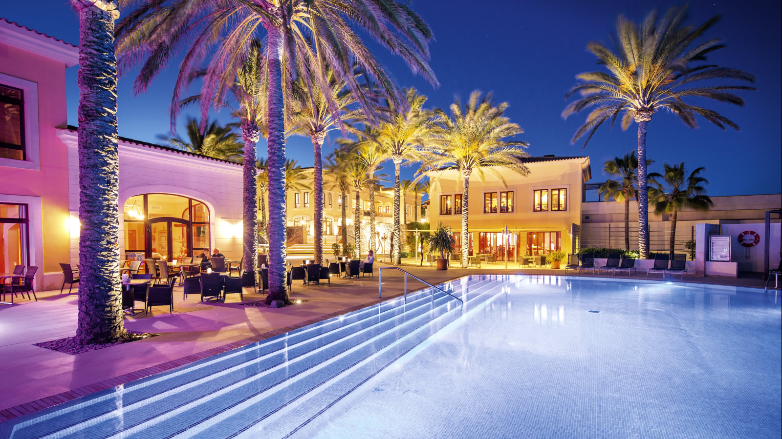 ROBINSON Cala Serena