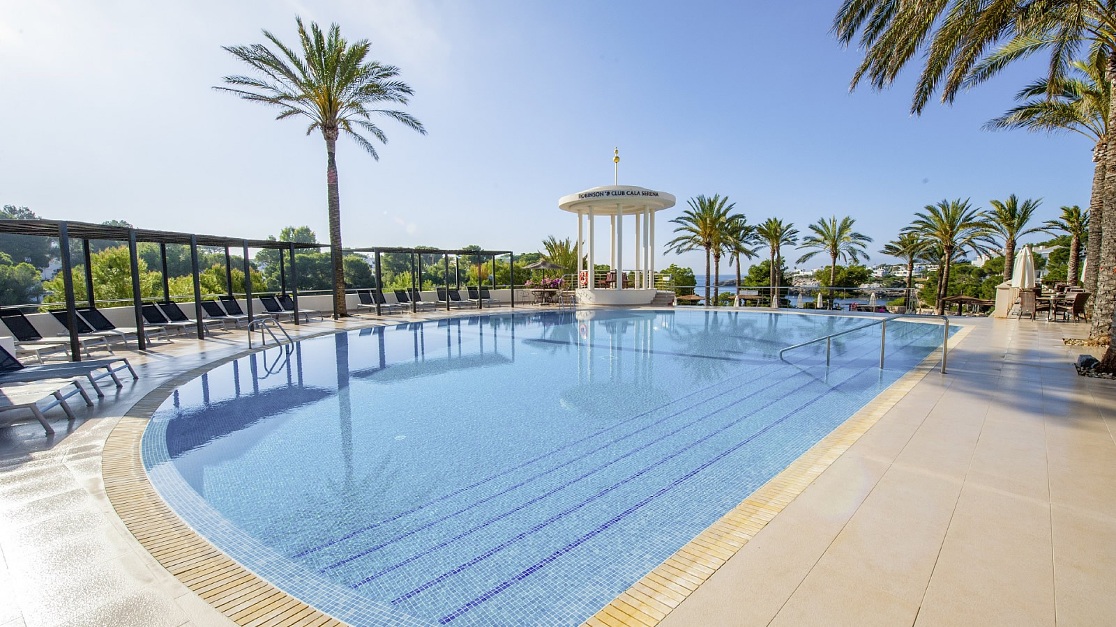 ROBINSON Cala Serena