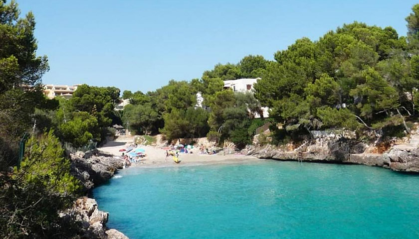 ROBINSON Cala Serena