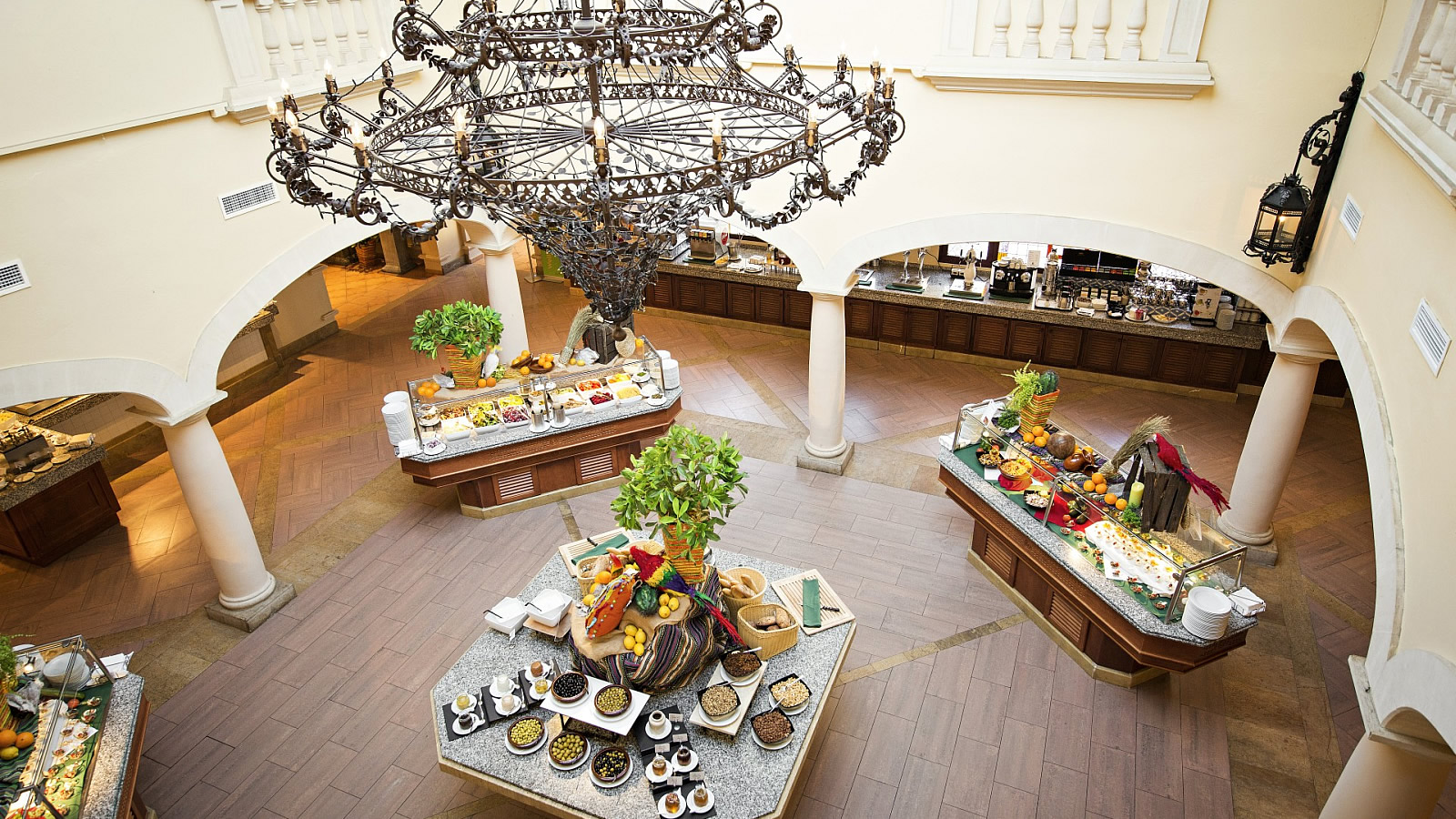 ROBINSON Cala Serena