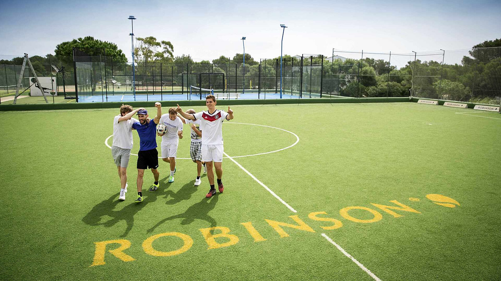 ROBINSON Cala Serena